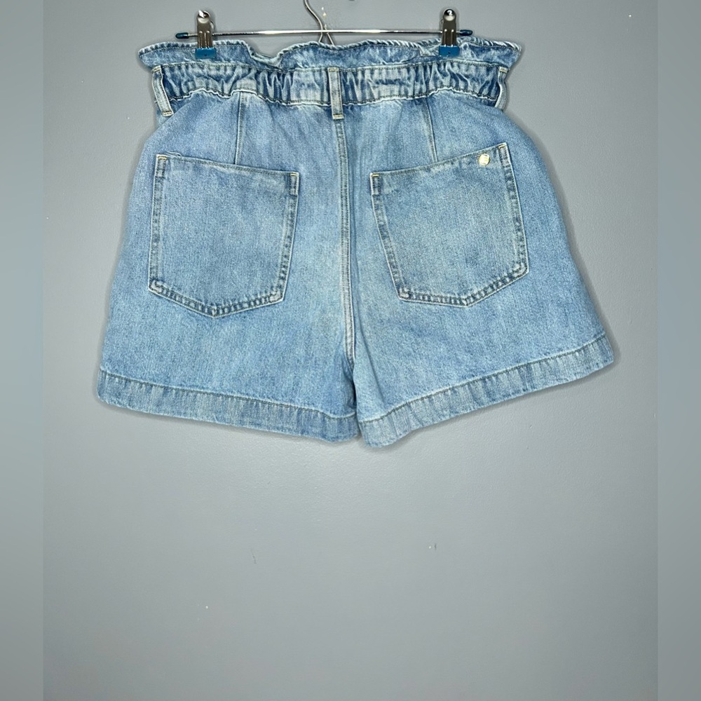 Zara Denim Paperbag Shorts Womens 10 Blue High Waist Elastic Relaxed Fit Casual - Picture 2 of 13
